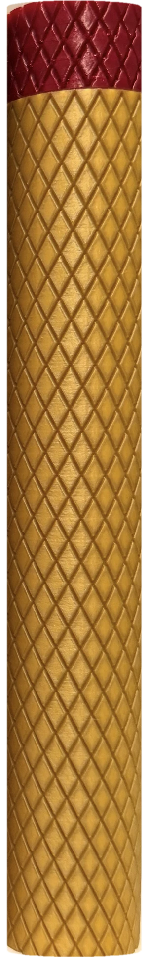 Amori Riserva case in gold with crimson cap